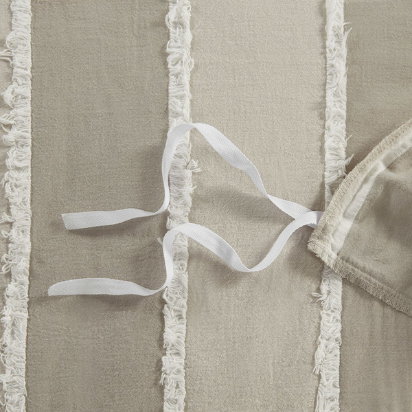 82304633