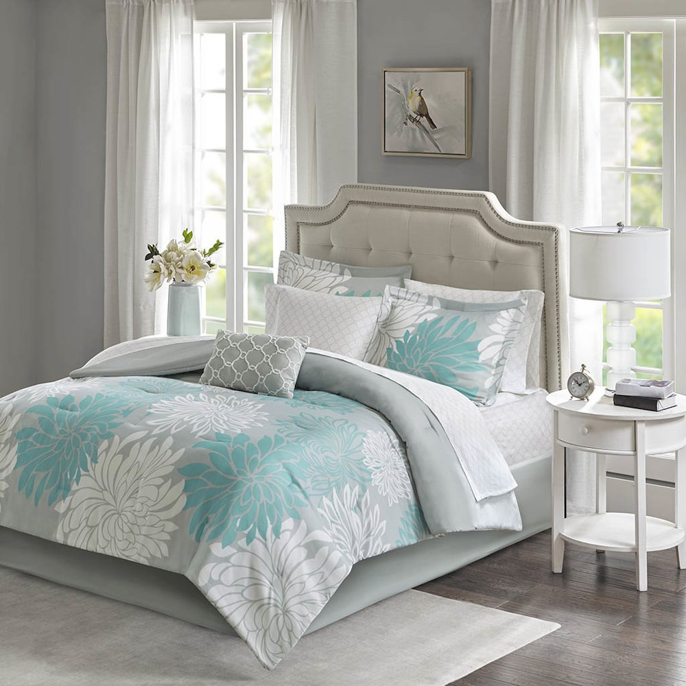 82222917